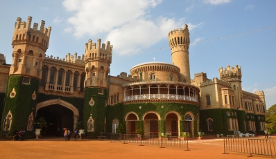 10 Popular Tourist Places To Visit In Bangalore