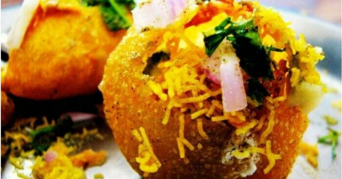 26 Places To Try Street Food In Delhi That Is Worth Every Calorie