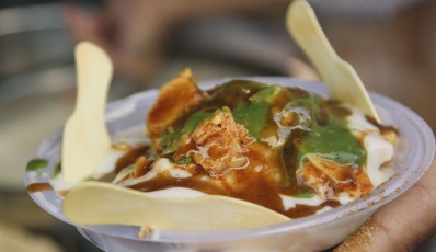 8 Best Places To Get Delicious Delhi Street Food