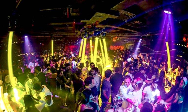 9 Most Happening Nightclubs In Delhi To Party At Post 12 Am!