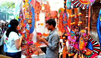 Best Shopping Places In Bangalore, Street Shopping Markets In Bangalore - Treebo Blog