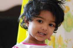 நிலாவுக்கு இன்று இரண்டு