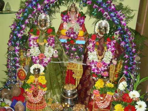 भाद्रपद - ज्येष्ठा गौरी पूजन