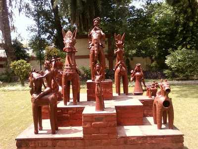 कुछ मीठा हो जाये ।