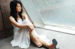 इस दुनिया मे ख्वाहिशे पूरी कहाँ होती हैं