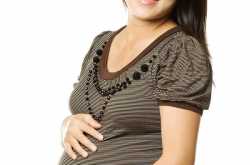 औरत का होना सहज नहीं होता