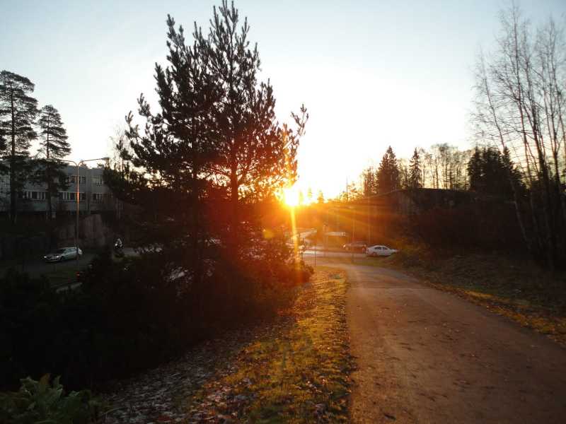 "आठवणींचे शिंपले "- आठवते  आजुनी मला ….!!!