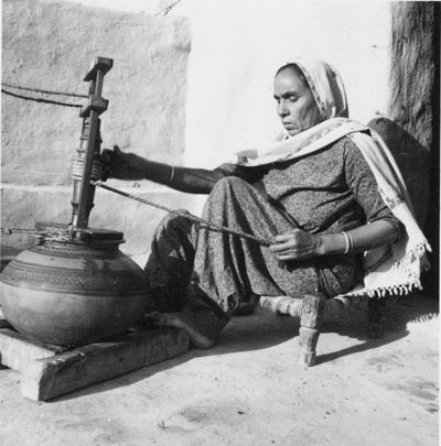 सुपर मार्कीट की दही से याद आया……