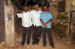 சூரியன்கள் ஒளிகுடித்த நிலாச்சோலை