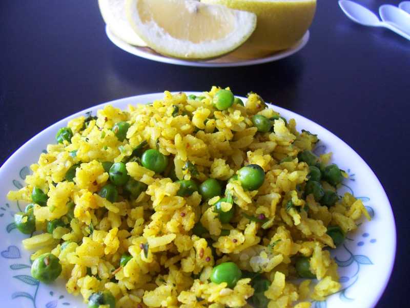 मटर पोहा