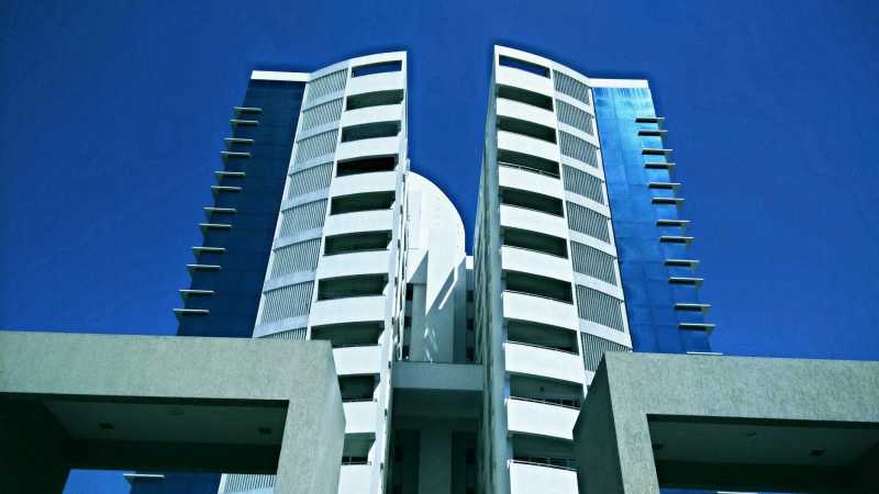 हाईट्स...