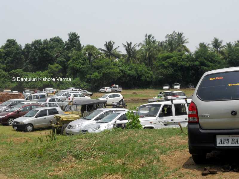 కోటిపల్లి రేవులో పుష్కర స్నానాలు