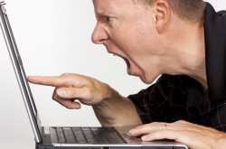 ऑनलाइन-गर्दी और अभिव्यक्ति की स्वतंत्रता