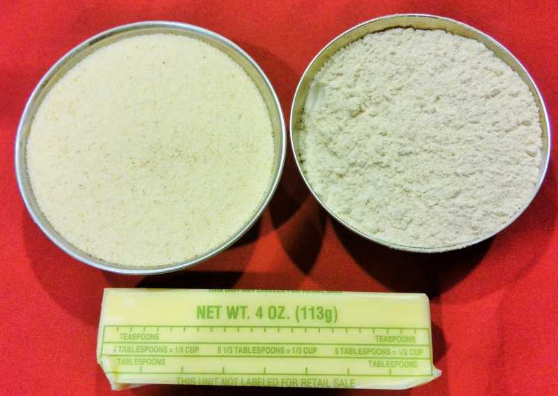 रवा आणि कणिक  लाडू