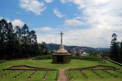 लढाई टेनिस कोर्टची..