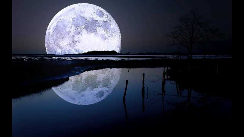 মায়াবী চাঁদ