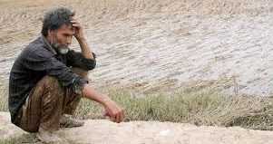 किसी काम का नहीं वो ......