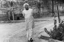 आचार्य हजारी प्रसाद द्विवेदी बताते हैं गोरक्षकों की मनस्थिति