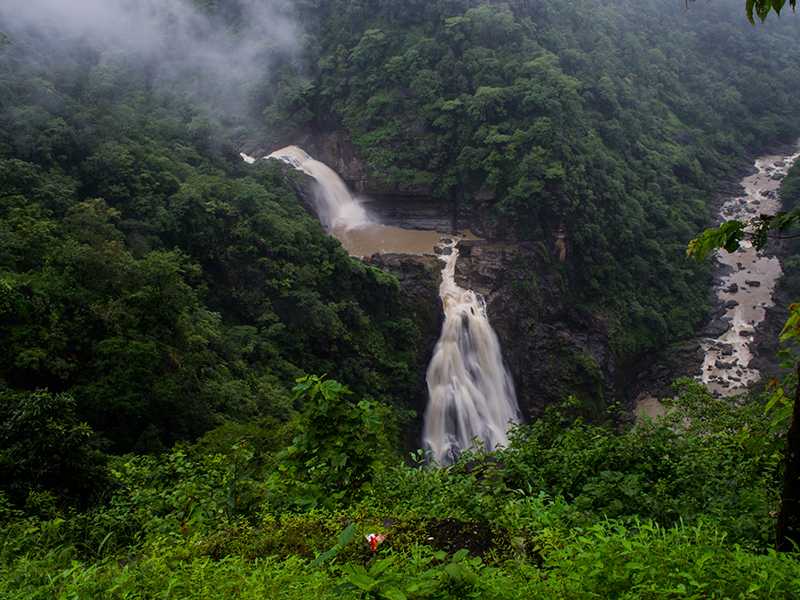 ಕರ್ನಾಟಕದ ಜನಪ್ರಿಯ ಜಲಪಾತಗಳು.