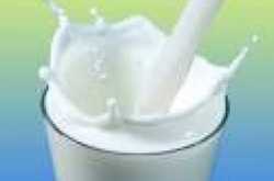 दूध खरीदने और स्‍टोर करने से पहले ध्यान रखें इन बातों 