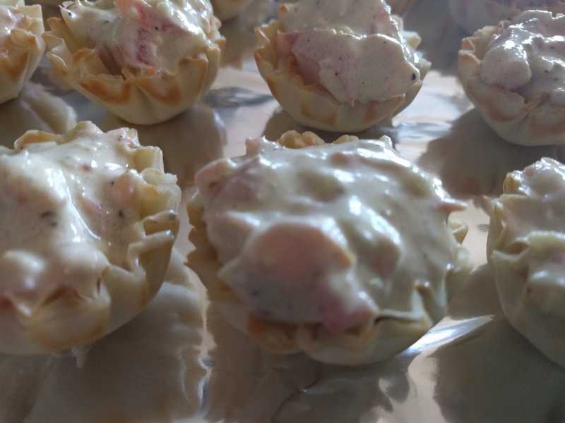 चटणी आणि चीजच्या पार्‍या