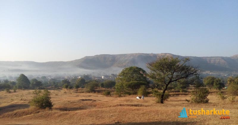 गिरिभ्रमण : जमनानाथ 