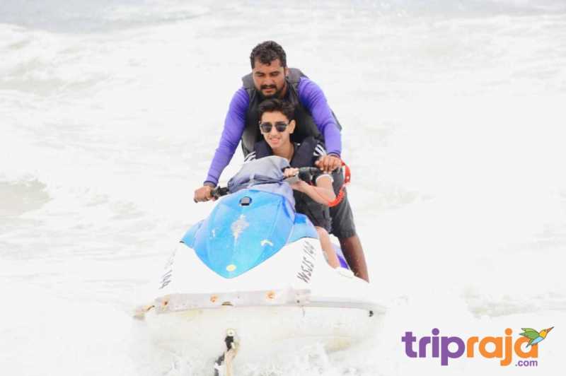 गोवा में शीर्ष वॉटरस्पोर्ट्स गतिविधियां : मार्गदर्शक एवं स्थान