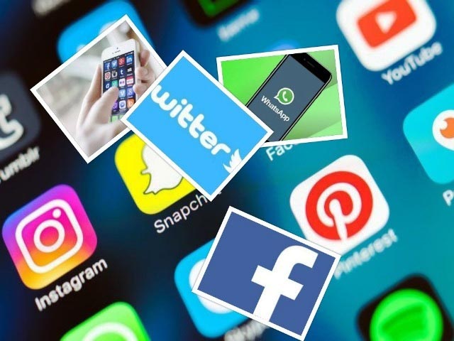 डिलीट करो व्‍हाट्सएप, दफा हो जाओ फेसबुक और टिवटर की दुनिया से!