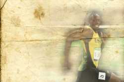 ബോൾട്ട് ആമസോണിൽ 