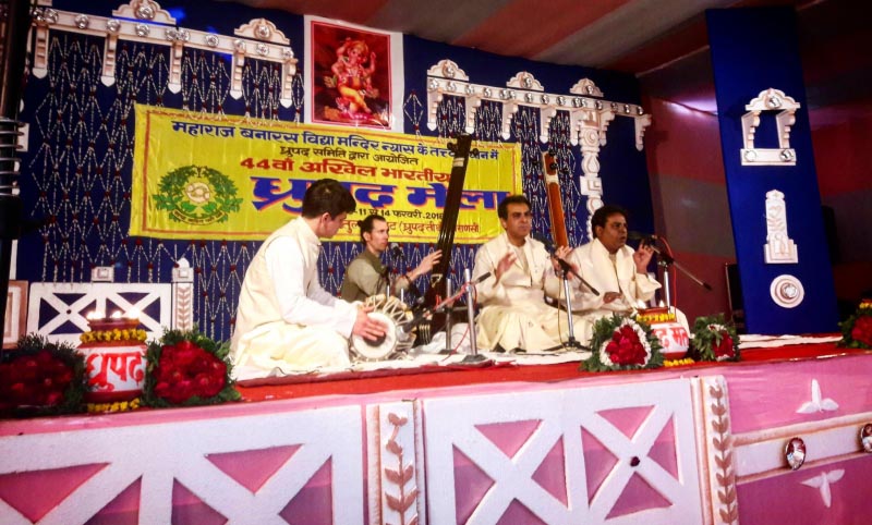 à¤§à¥à¤°à¥à¤ªà¤¦ à¤®à¥à¤²à¤¾ : à¤à¤¿à¤¨à¤à¥ à¤à¥ à¤à¤®à¥à¤²à¤¾ à¤®à¥à¤ à¤à¤¨à¤à¤¦ à¤à¤¾ à¤®à¥à¤²à¤¾