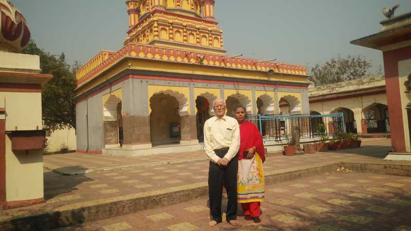 బాతాఖాని- లక్ష్మిఫణి కబుర్లు