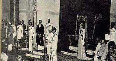  ये भारत के बंटवारे की तस्वीरें है... अब ये मत पुछना की नाथूराम गोडसे ने गाँधी को क्यों मारा।।