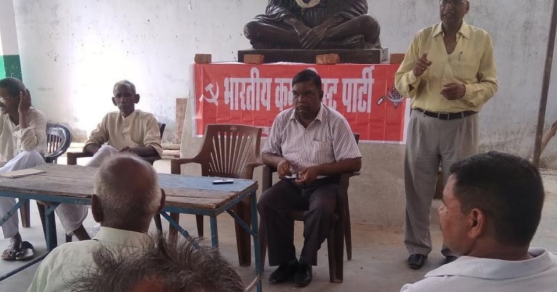 संघी गिरोह देश की अर्थ व्यवस्था को कर रहा नष्ट