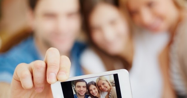 à¤à¤, à¤¬à¤¾à¤¬à¤¾, à¤à¤£à¤¿ à¤¸à¥à¤¶à¤² à¤®à¥à¤¡à¤¿à¤¯à¤¾... 