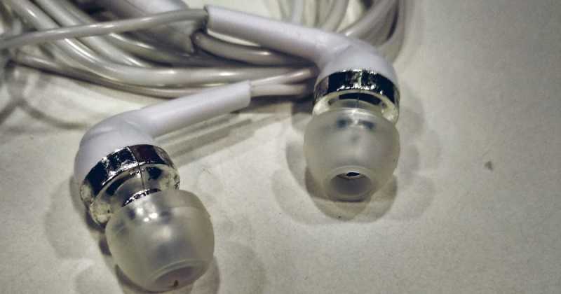 शोर-ए-ज़िंदगीसे बचा