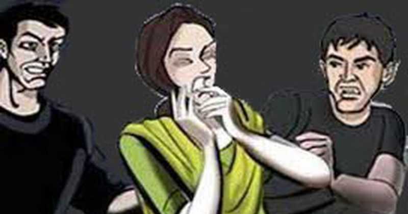 लघुकथा-  ...और इज्जत बच गई!!!