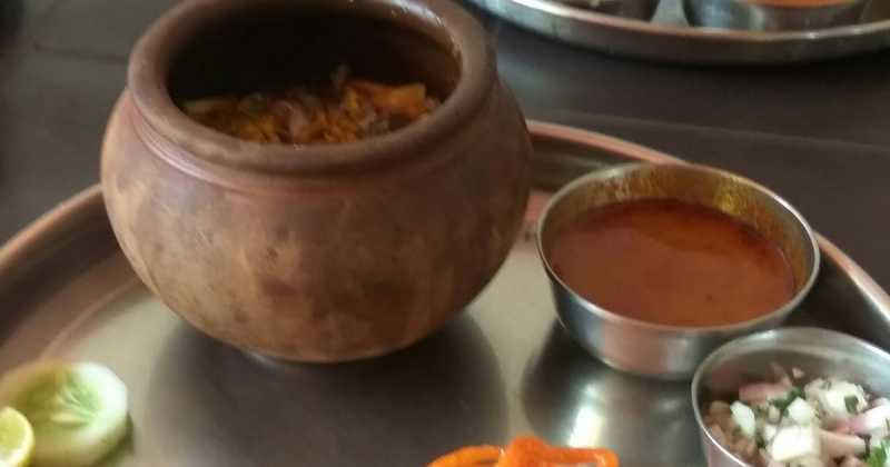 मिसळ `मैफल`