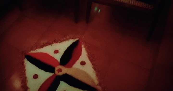 पूजा की थाली तुलसी का पत्ता हैं माँ.....!!!