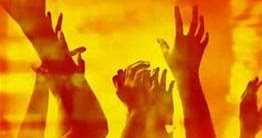 चिता की आग में जल रहा हूँ मैं ......