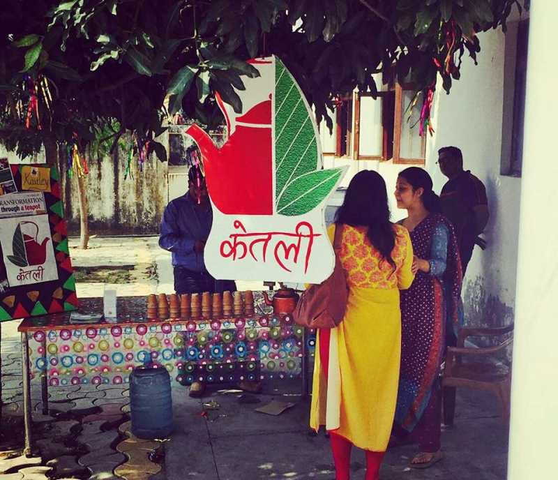 लखनऊ की इस मुहिम के जरिये मानसिक रोग का दंश झेल चुके लोगों को मिल रहा है रोजगार: पढ़िए 