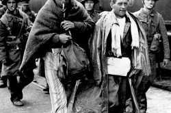 হিটলার ও সিগারেট