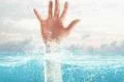 मासूम के पर कुतरे होंगे --- 