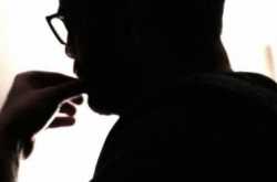 ~ फुटपाथ…