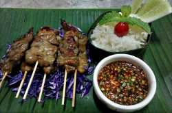 สูตรข้าวเหนียวหมูปิ้ง สูตรทำอาหารเช้าคนไทย เมนูอร่อยเติมพลังอิ่มท้องรับวันใหม่