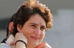  उ  प्र  में सभी जिला और शहर समितियां  भंग कीं  कांग्रेस ने 