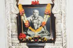 गुरुं ब्रह्मचैतन्य गोंदवले महाराज ! वसुधा चिवटे !