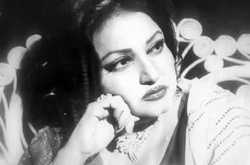 गुल खिले चाँद रात याद आई.. नूरजहाँ की आवाज़ में शहज़ाद जालंधरी का कलाम