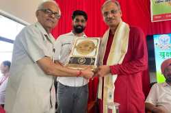 संघ करता क्या है?