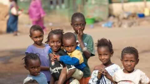 à¤¯à¥ à¤¹à¥à¤ à¤¦à¥à¤¨à¤¿à¤¯à¤¾ à¤à¥ 10 à¤¸à¤¬à¤¸à¥ à¤à¤¼à¤°à¥à¤¬ à¤¦à¥à¤¶ - World Top Ten Poor Country List In Hindi