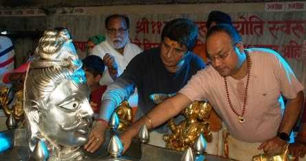   प्रदेश के मंत्री प्रो एस पी सि‍ह बघेल और राजबब्‍बर सहि‍त 11 ने नामांकन भरे 